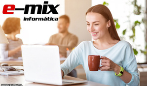Formatação completa de computador ou notebook com instalação de antivírus e diversos programas operacionais na E-mix Lan House e Assistência Técnica