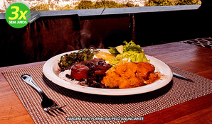 FAMÍLIA ROSSO RESTAURANTE E PIZZARIA: almoço com sistema buffet livre com saladas, frios, massas, carnes, pratos quentes, pratos vegetarianos e sobremesas, válido de SEGUNDA A SÁBADO